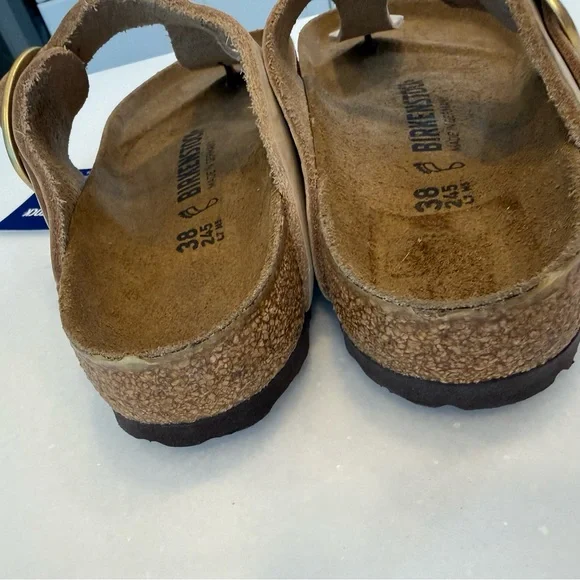 Birkenstock Gizeh BIG Buckle Women’s Sandcastle Nubuck Leather Sz US 7 EU 38 NEW - Picture 8 of 12